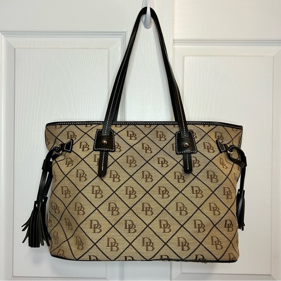 Dooney & Bourke Large Monogram Tote Bag - Picture 2 of 11